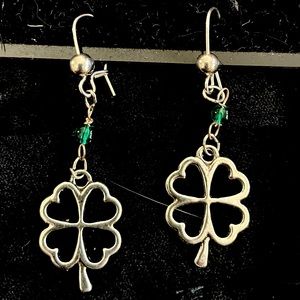 💎4 for $20💎🍀Lucky Clover Earrings - Silver and Green Bead Accents